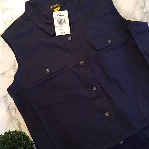 Women’s Cabela Sleeveless Button Down Shirt - Picture 2 of 6